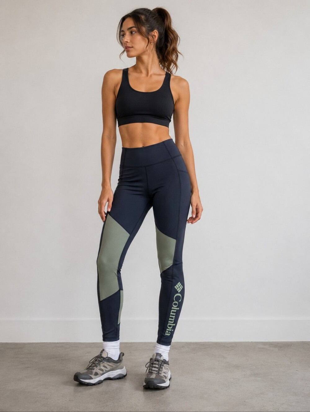 Columbia Black Leggings with Olive Panels Size M